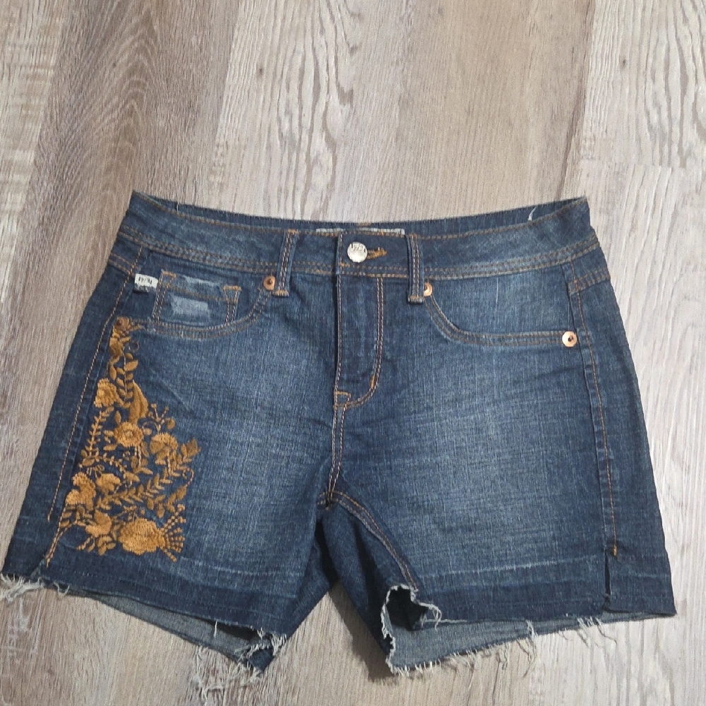 17/21 Exclusive Denim Blue and Gold Jean Shorts with Floral Embellishment